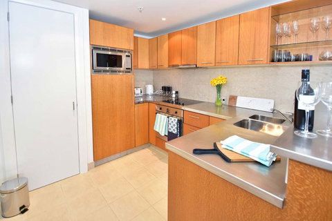 Paradise Quay - Auckland Holiday Apartment  - Tourism Bookings NZ 3