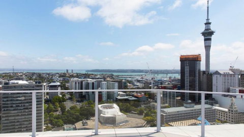 Penthouse Views - Auckland Holiday Apartment - Tourism Bookings NZ 12