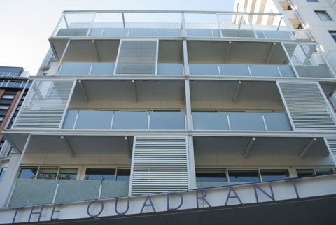 Mod On The Quad - Auckland City Apartment - Tourism Bookings NZ 17