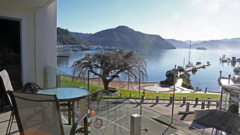 Picton Waterfront Luxury Apartments - Tourism Bookings NZ 1