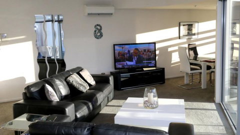 Picton Waterfront Luxury Apartments - Tourism Bookings NZ 3