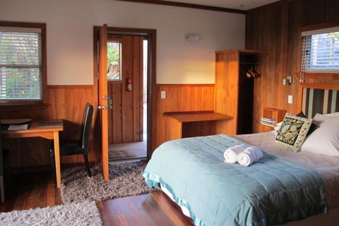 Hydrangea Cottages Punakaiki - Tourism Bookings NZ 3