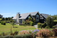 Dusky Ridges Farmstay Bed  Breakfast
