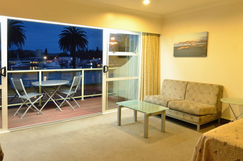 Senator Motor Inn - Tourism Bookings NZ 2