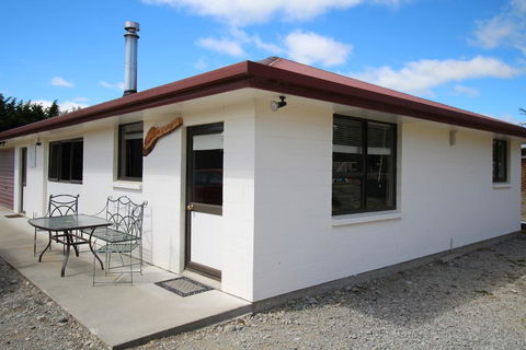 South Eyre Cottage - Tourism Bookings NZ 2