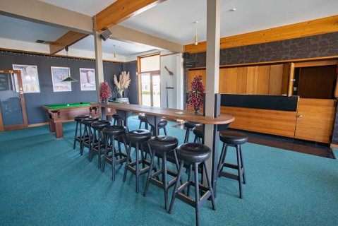 Southern Cross Lodge Methven - Tourism Bookings NZ 3