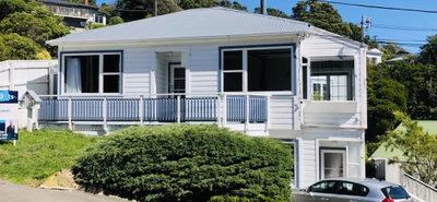 Spacious 3 Bedroom Home - Close To City And Ferry