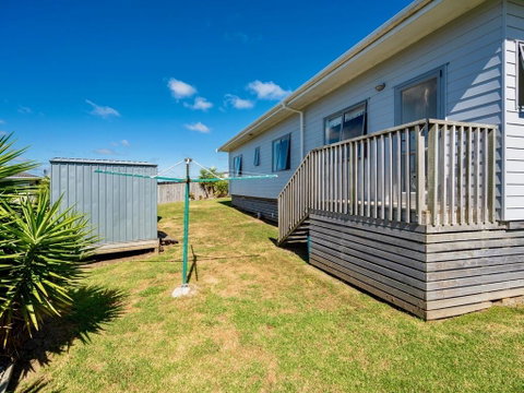 Starfish Sanctuary - Mangawhai Holiday Home - Tourism Bookings NZ 2