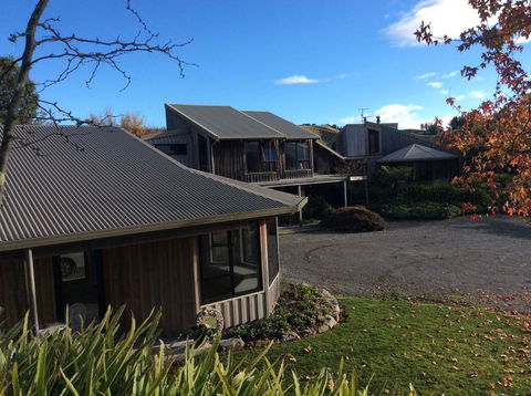 Studio 411 - Tourism Bookings NZ 0