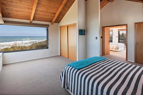 Stunning Views - Tourism Bookings NZ 1