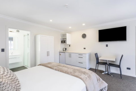 Superior Dunedin Apartments - Tourism Bookings NZ 3