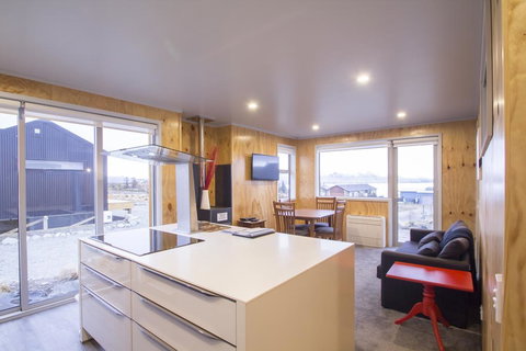 Tekapo Blue Cottage - Tourism Bookings NZ 0