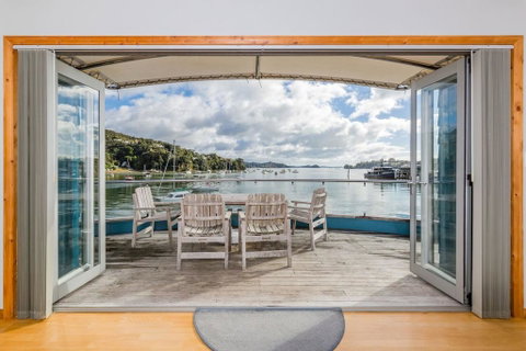 The Boathouse - Tourism Bookings NZ 2