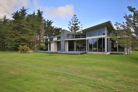 The Links Carters Beach Apartments - Tourism Bookings NZ 0