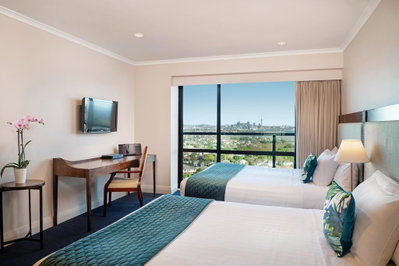 The Spencer On Byron Hotel
