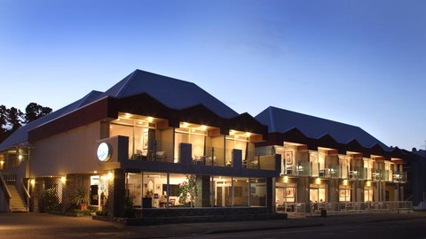 The White Morph - Heritage Collection - Tourism Bookings NZ 0