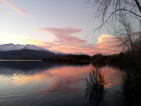 Wanaka Cosy And Warm - Tourism Bookings NZ 1
