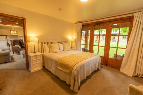 Wanaka Homestead Lodge & Cottages - Tourism Bookings NZ 2