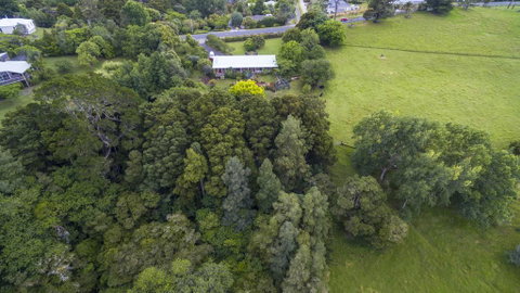 Warkworth Country House - Tourism Bookings NZ 1