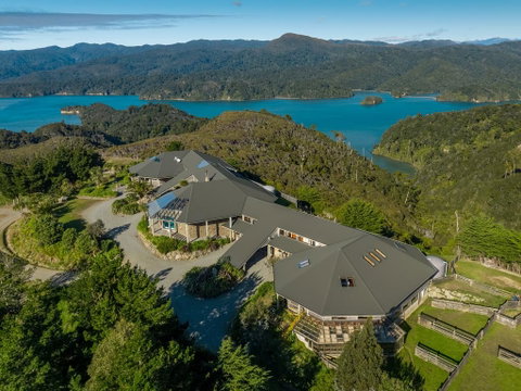 Westhaven Retreat - Tourism Bookings NZ 0