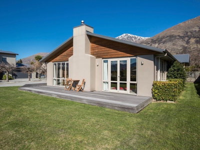 Whare Koa - Queenstown Holiday Home