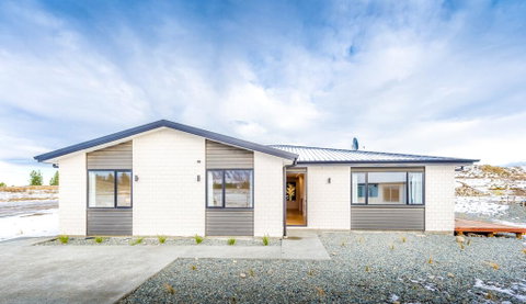 Whetu Whiti - Tourism Bookings NZ 0