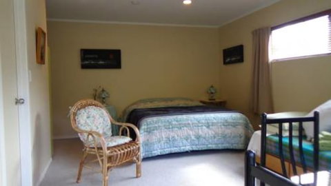 Lynton House Bed & Breakfast - Tourism Bookings NZ 7