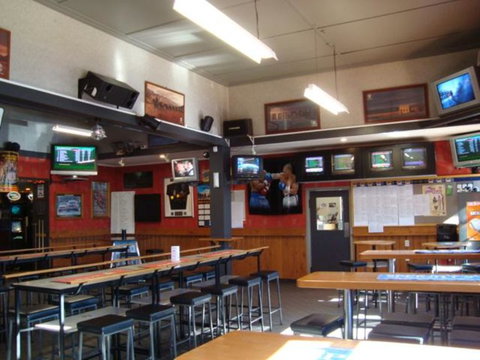Feilding Hotel - Tourism Bookings NZ 3