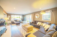 1 GROUP STAY IN CHCH TOP LOCATION Best Value