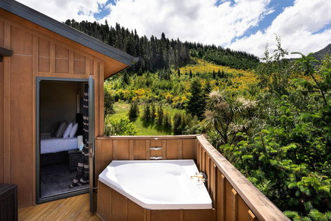 Love Hanmer Couples Retreat - Tourism Bookings NZ 2