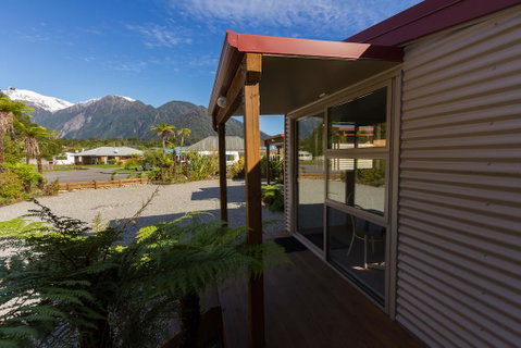 10 Cottages - Tourism Bookings NZ 2