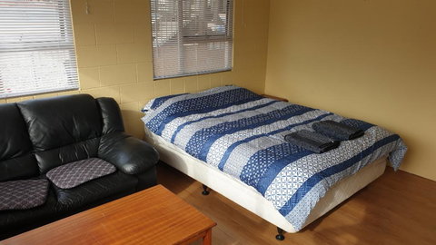 2 Bedroom Flat - Tourism Bookings NZ 2