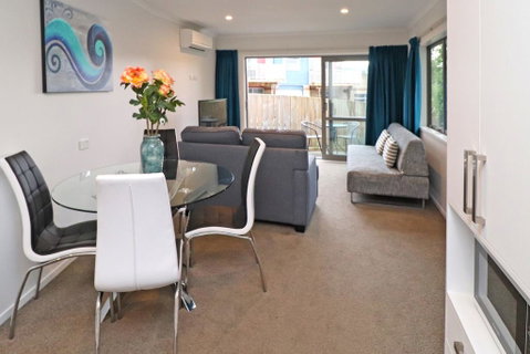 2 Brm Apartment 6 On Jones Crescent - Tourism Bookings NZ 0