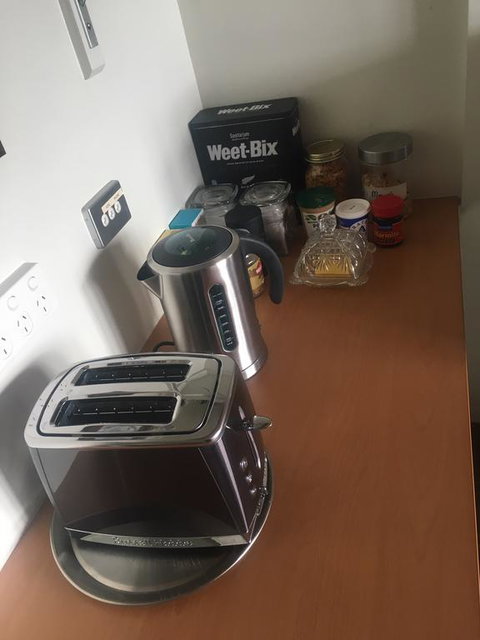 Absolute Waterfront Serenity Near Auckland - Tourism Bookings NZ 2