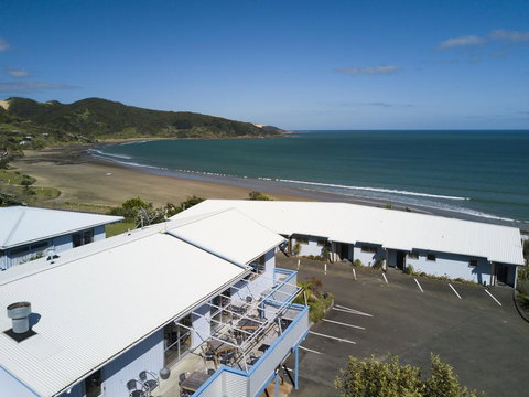 Ahipara Bay Motel - Tourism Bookings NZ 0