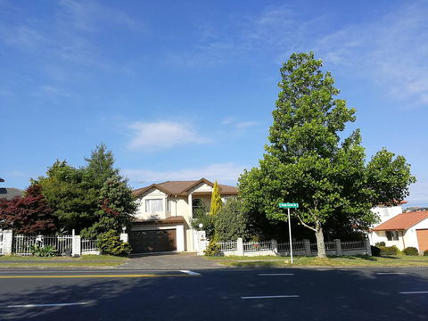 Albany Homestay - Tourism Bookings NZ 1