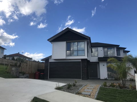 Albany Luxury Homestay - Tourism Bookings NZ 0