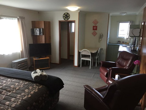 Alexandra Motor Lodge - Tourism Bookings NZ 3