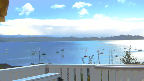 Aloha Cottage On Algies Bay - Tourism Bookings NZ 0