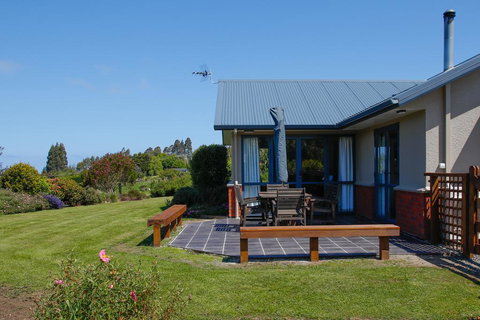 Alpaca Farmstay - Tourism Bookings NZ 3