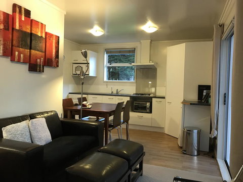 Angie's Rural Retreat - Tourism Bookings NZ 1