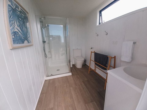 Aotearoa Surf Eco Pods - Tourism Bookings NZ 3