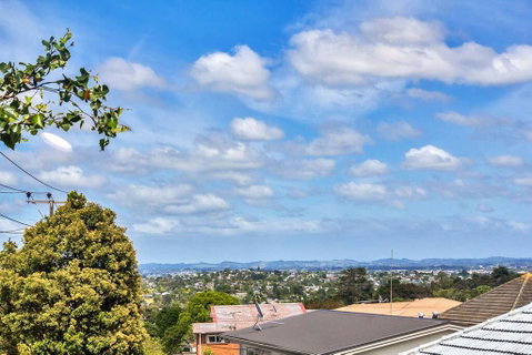 Apartment With Loft Bedroom - Tourism Bookings NZ 1