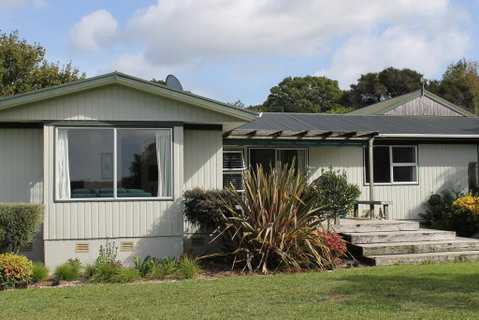 Aroha Island - Tourism Bookings NZ 2