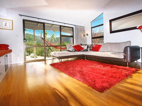 Arrowtown Family Home - Arrowtown Holiday Home - Tourism Bookings NZ 0