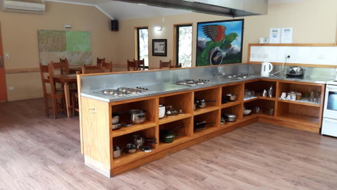 Arthur's Pass YHA, The Mountain House - Tourism Bookings NZ 3