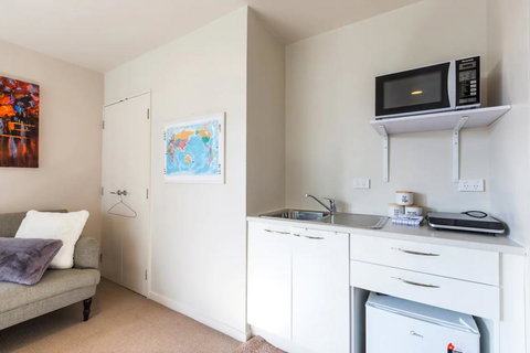 Beachside Escape 1 Bedroom Guest Suite - Tourism Bookings NZ 2