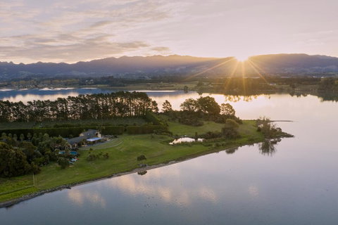 Belle Glamping By The Sea - Tourism Bookings NZ 3