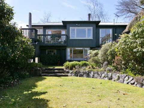 Bliss - Taupo Holiday Home - Tourism Bookings NZ 0
