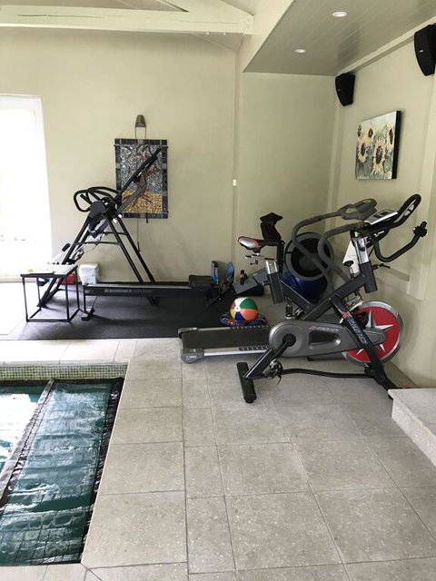 Broadoak Farm Cottage - Tourism Bookings NZ 1